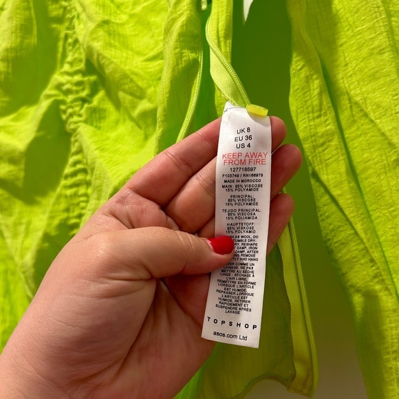 Topshop Ruched Front Top - Picture 5 of 7